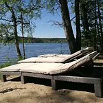 Nyaraló Antinkallio Lakeside Cape *