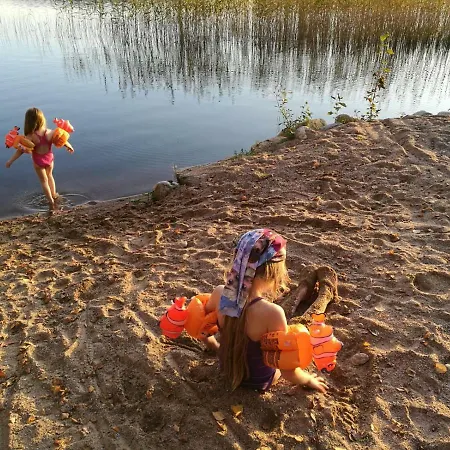 Antinkallio Lakeside Cape *